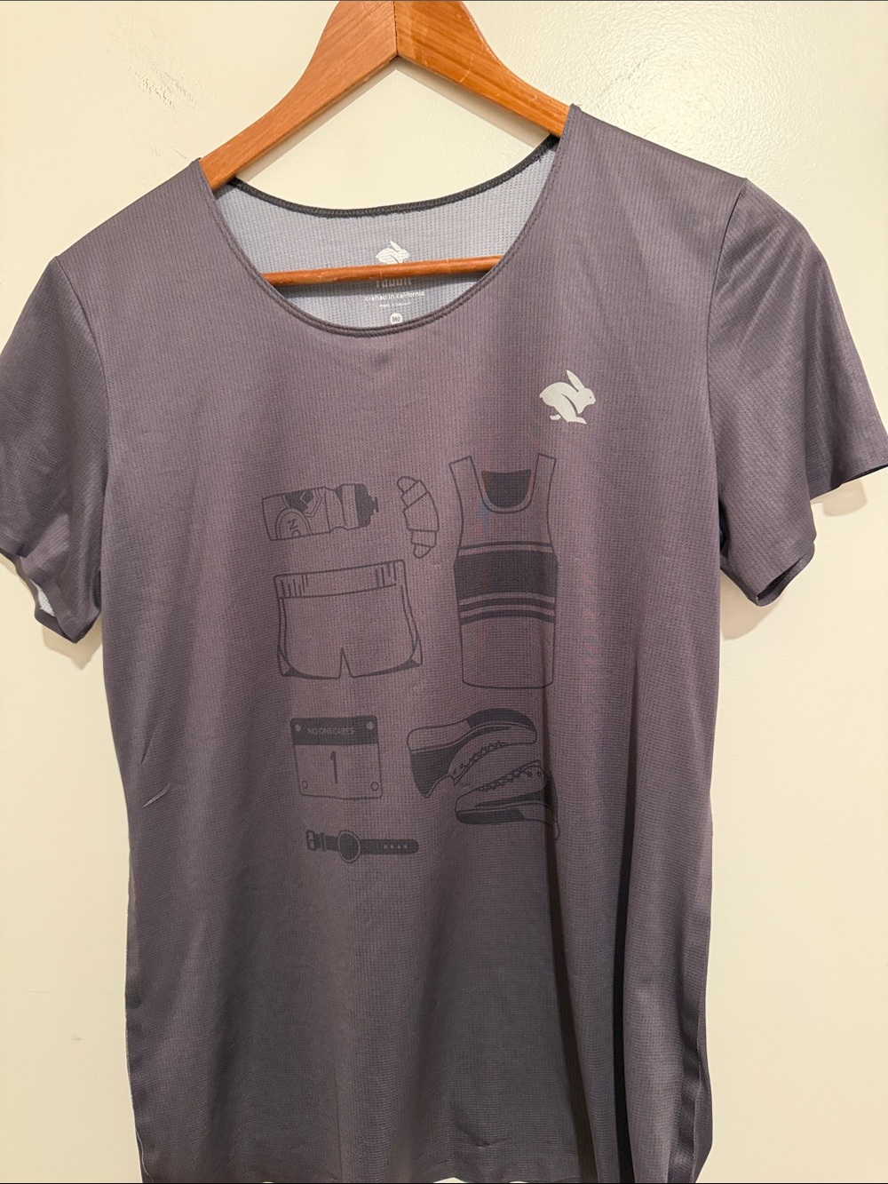 Women's Short-Sleeve Graphic Tee in Gray